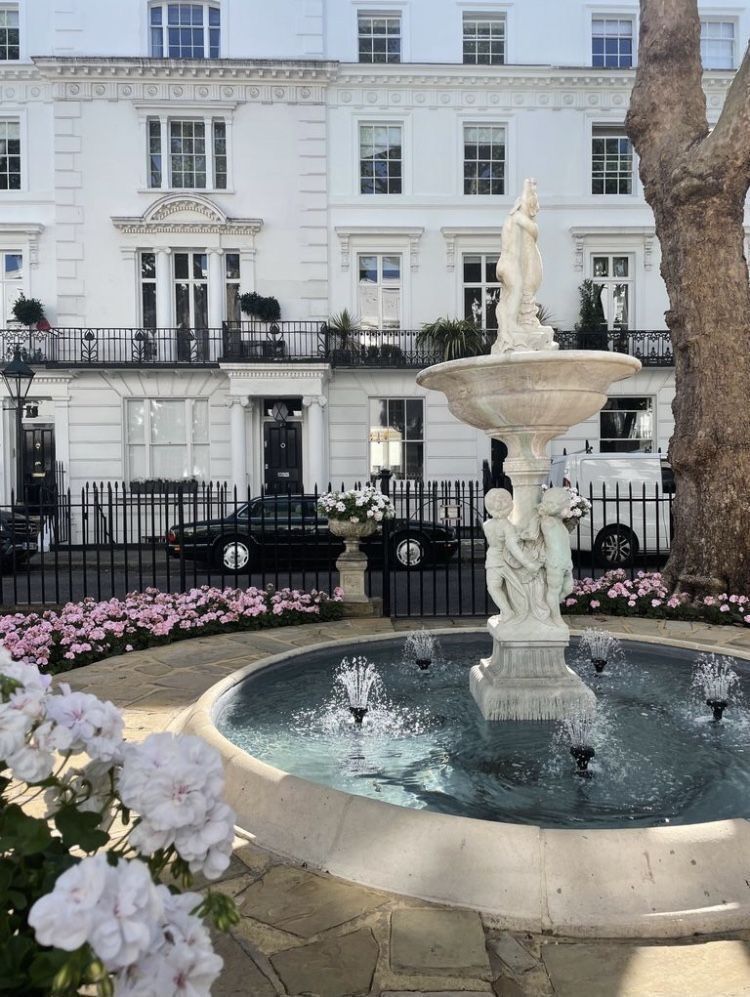 Ziggy: Letters from London