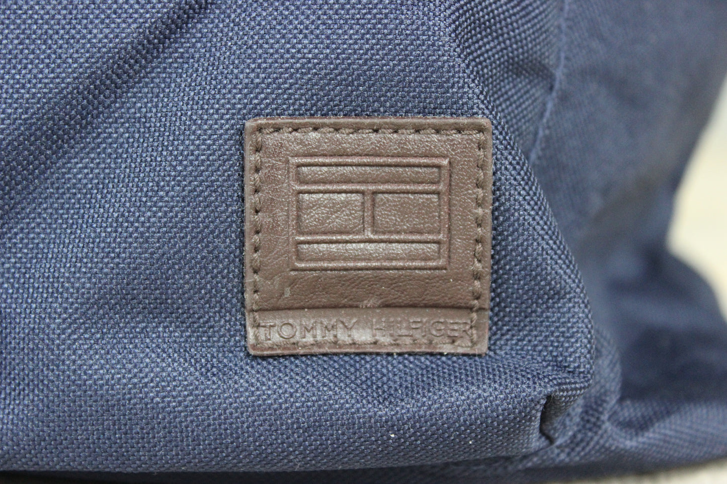 Pre-Loved Tommy Hilfiger Weekender