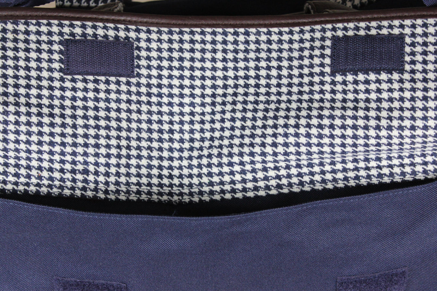 Pre-Loved Tommy Hilfiger Weekender