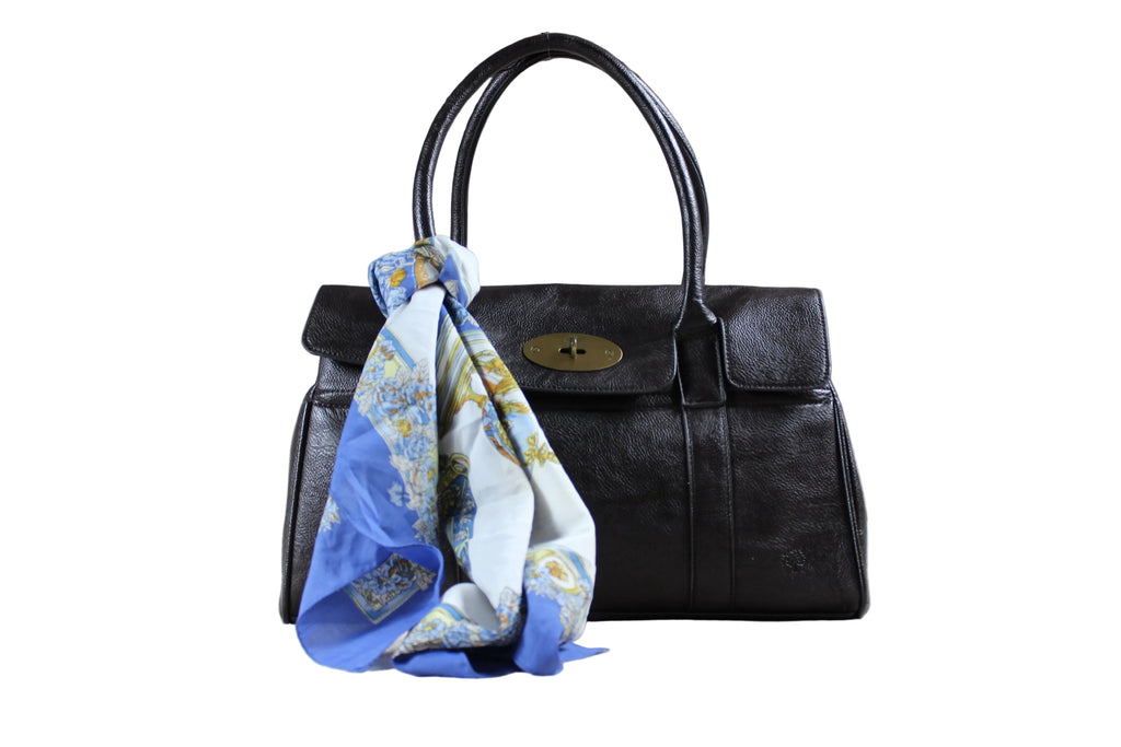 Pre-Loved Laura& Kent Silk Scarf – One Size