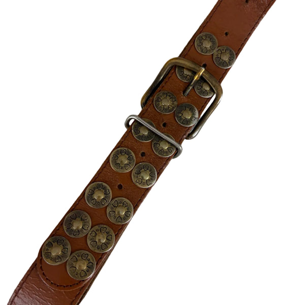 CHUNKY LEATHER BELT WITH HEART CHARMS